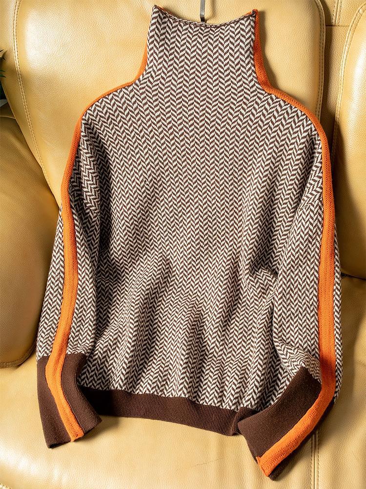 Clara™ | Turtleneck with Contrasting Stripes